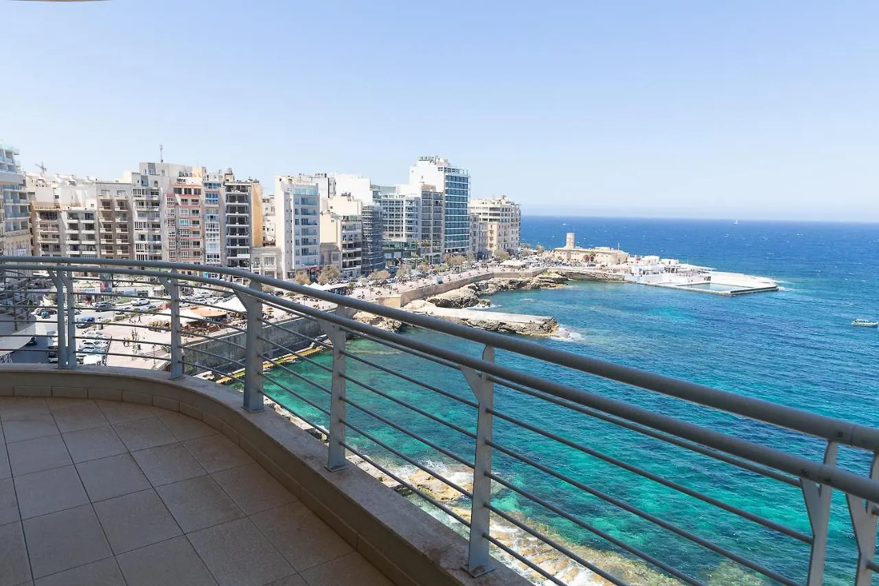 Beautiful Sea View Apartment Sliema Malta